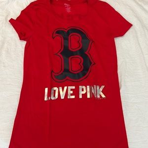 PINK Victoria’s Secret Boston Red Socks tshirt kiss for the kiss cam medium